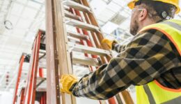 Befähigte Personen zur Prüfung von Leitern und Tritten
