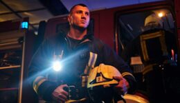 Zusammenarbeit zwischen Brandschutzbeauftragten und anderen Experten