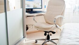 Was macht einen ergonomischen Bürostuhl aus?